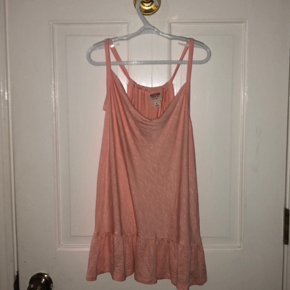 Pink tank